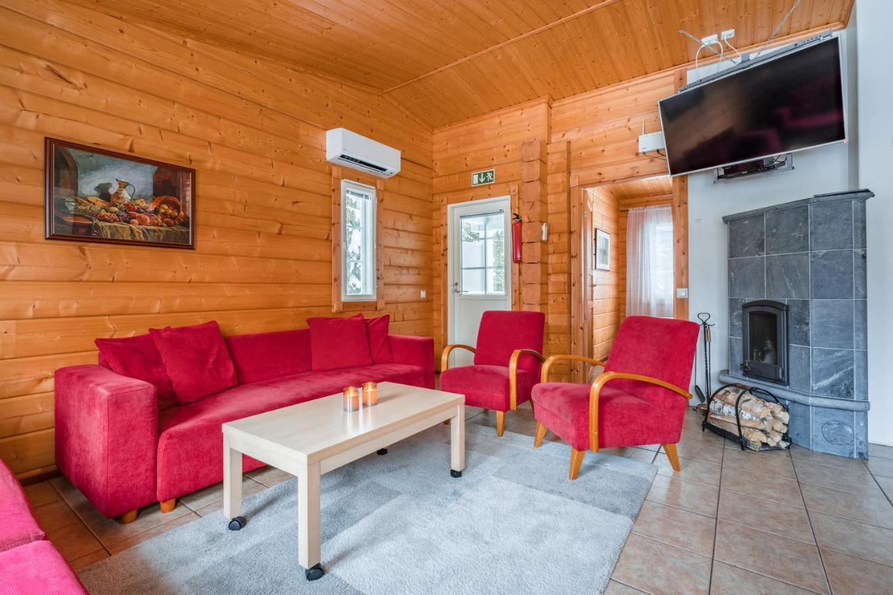 ווקאטי Lomaperkkioe Apartments מראה חיצוני תמונה